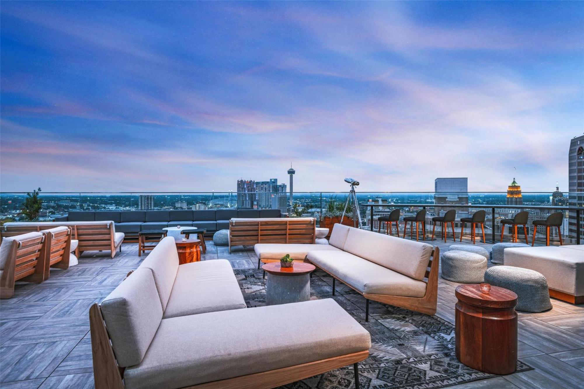 Hotel Thompson - Riverwalk, By Hyatt San Antonio