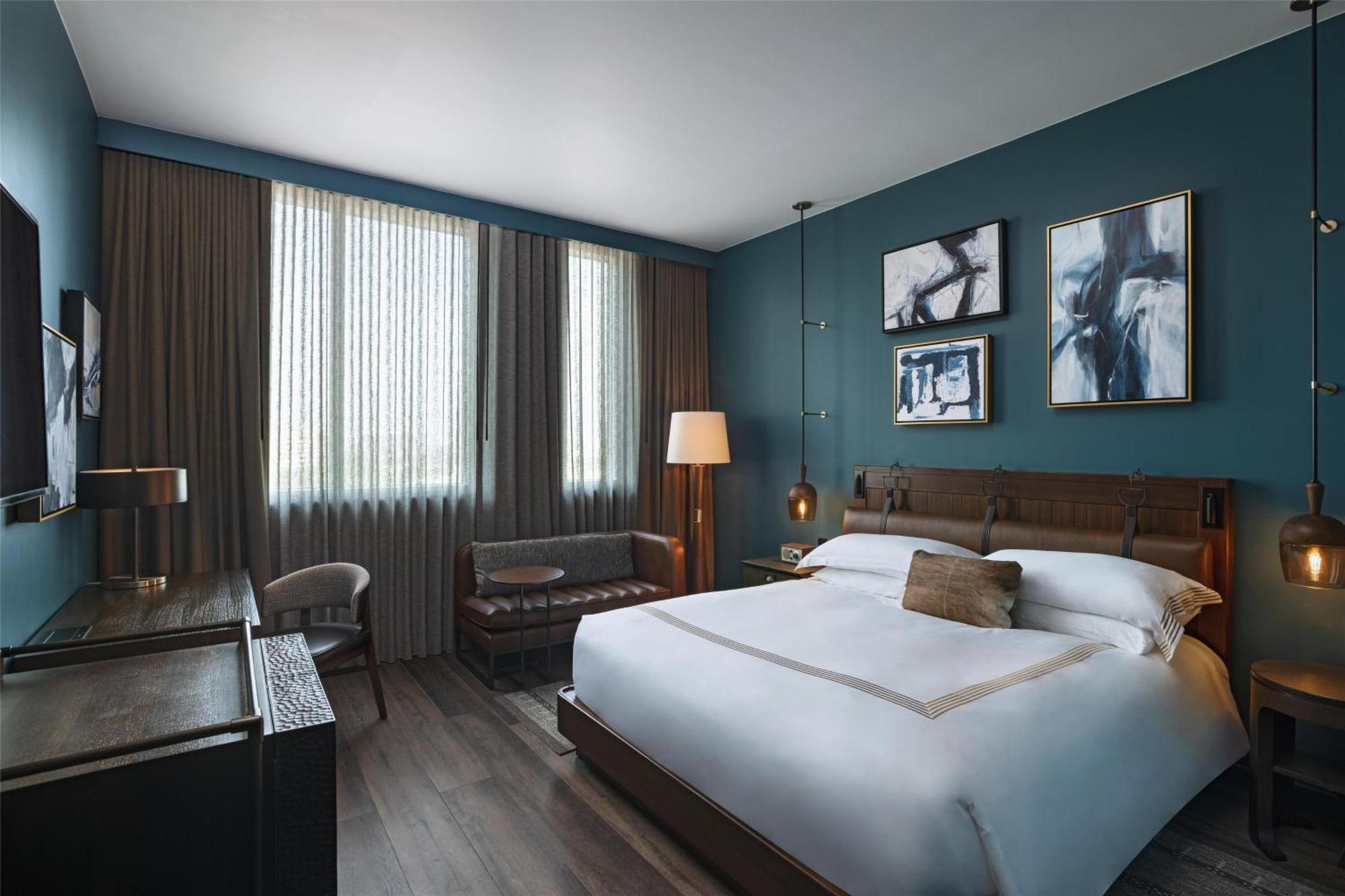 Thompson - Riverwalk, By Hyatt 5*